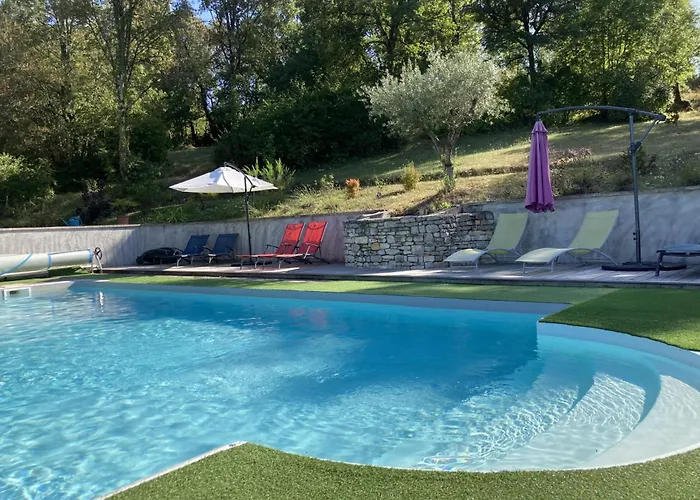 לינה וארוחת בוקר Domaine De Galoubet Lot Beaumat