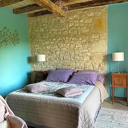 Domaine De Galoubet Lot Bed & Breakfast